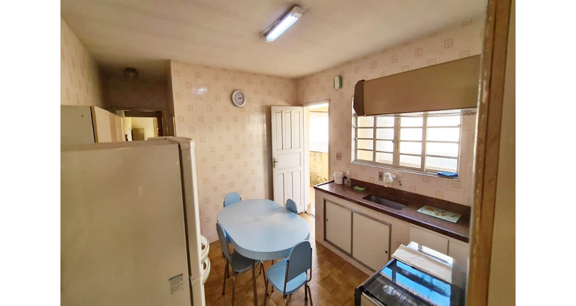 Casa para renda à venda no Bairro do Jardim Líbano na Rua Adalberto Kurt