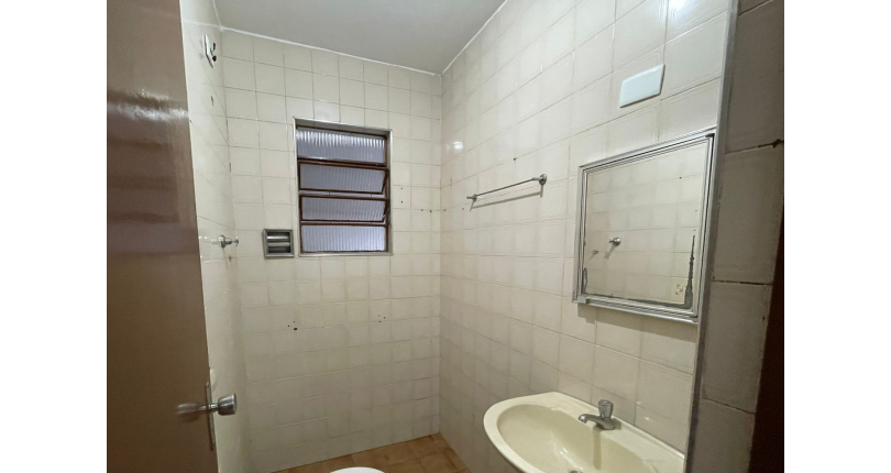 Casa Térrea à venda no Bairro do Jardim Mangalot na Rua Padre Aníbal Difrância