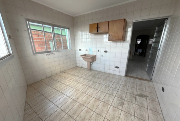 Sobrado à venda em Osasco no Bairro da Ayrosa na Rua Bariri