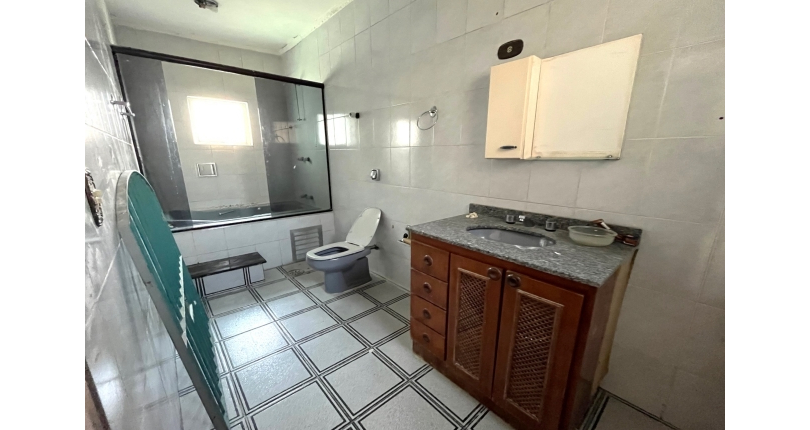 Sobrado à venda em Osasco no Bairro da Ayrosa na Rua Bariri