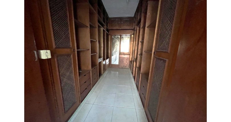 Sobrado à venda em Osasco no Bairro da Ayrosa na Rua Bariri