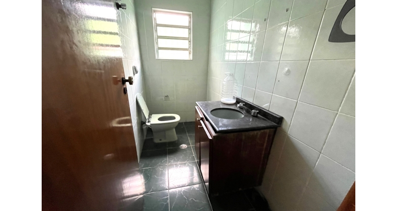 Sobrado à venda em Osasco no Bairro da Ayrosa na Rua Bariri