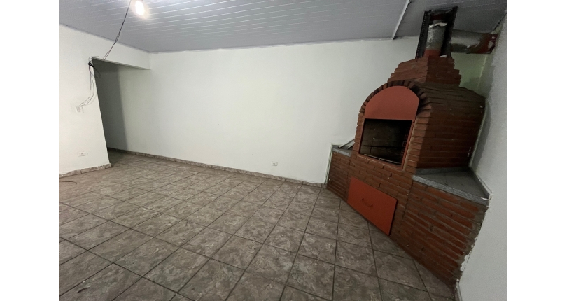 Sobrado à venda em Osasco no Bairro da Ayrosa na Rua Bariri