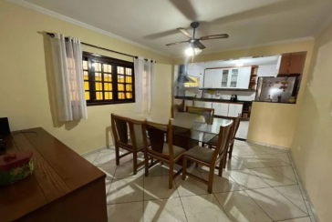 Sobrado à venda no Bairro do Parque São Domingos na Rua Waltrudes Correa