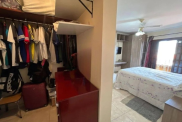 Sobrado à venda no Bairro do Parque São Domingos na Rua Waltrudes Correa