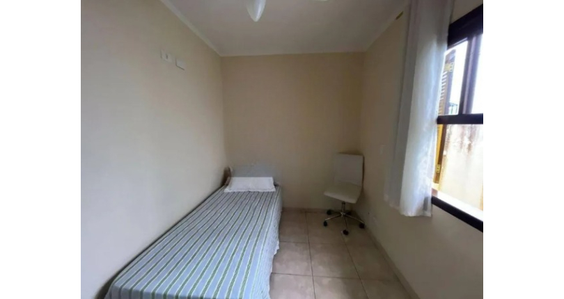 Sobrado à venda no Bairro do Parque São Domingos na Rua Waltrudes Correa