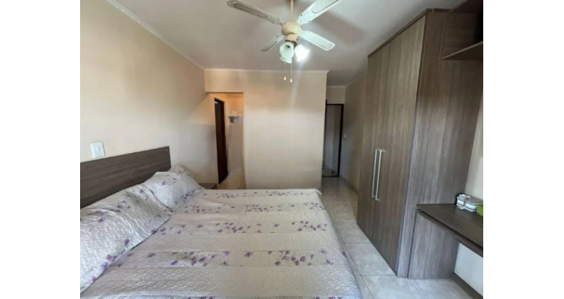 Sobrado à venda no Bairro do Parque São Domingos na Rua Waltrudes Correa