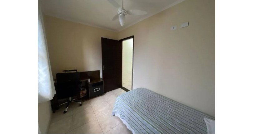 Sobrado à venda no Bairro do Parque São Domingos na Rua Waltrudes Correa