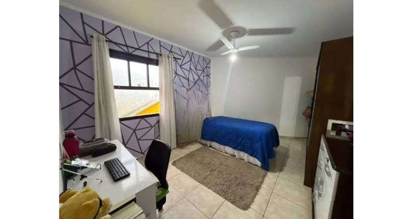 Sobrado à venda no Bairro do Parque São Domingos na Rua Waltrudes Correa