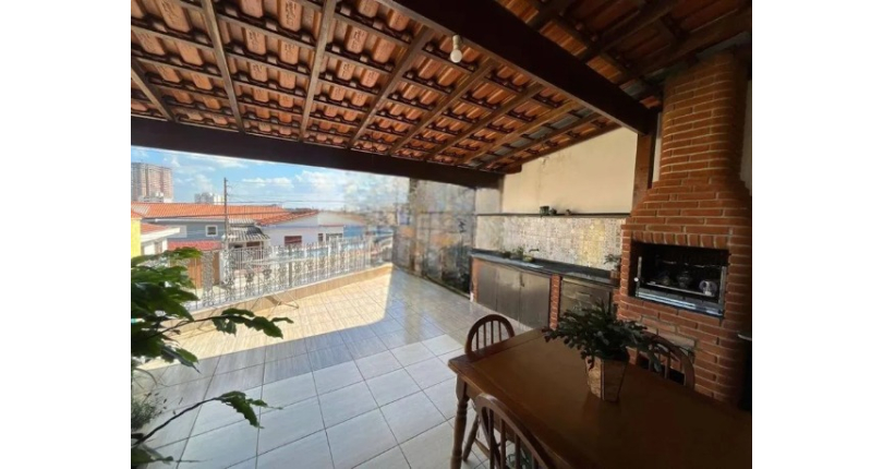 Sobrado à venda no Bairro do Parque São Domingos na Rua Waltrudes Correa