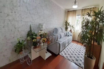 Sobrado à venda no Bairro do Jardim Líbano na Rua Maestro João de Souza Lima