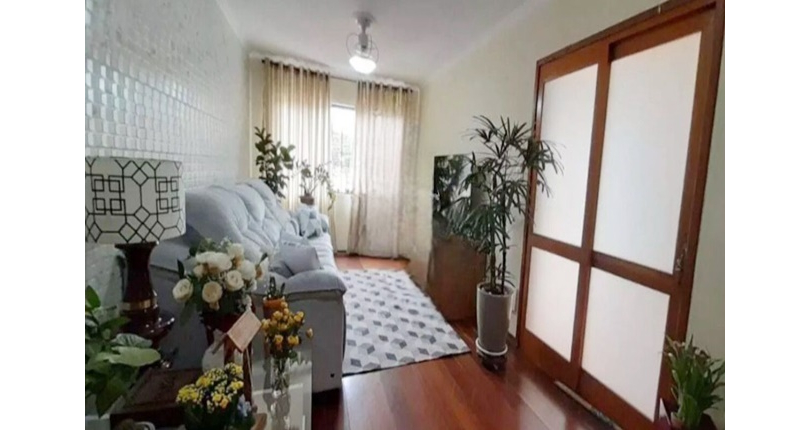 Sobrado à venda no Bairro do Jardim Líbano na Rua Maestro João de Souza Lima