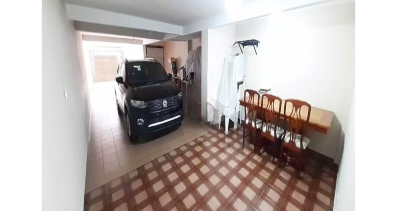 Sobrado à venda no Bairro do Jardim Líbano na Rua Maestro João de Souza Lima