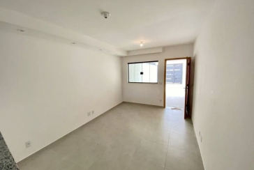 BELO Sobrado novo à venda no Bairro do Jardim Maristela no Rua Horácio Romeu 243