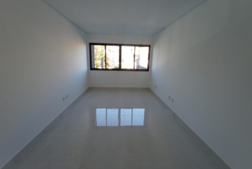 Lindo Sobrado novo à venda no Bairro do Jardim Maristela no Rua Adriano Ariani 40,