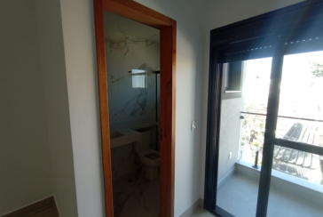 Lindo Sobrado novo à venda no Bairro do Jardim Maristela no Rua Adriano Ariani 40,