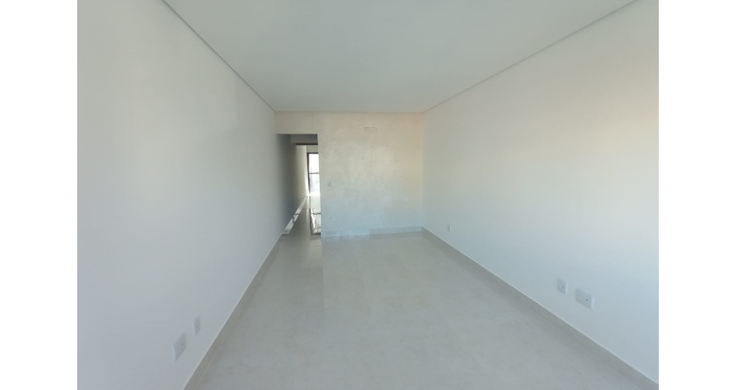 Lindo Sobrado novo à venda no Bairro do Jardim Maristela no Rua Adriano Ariani 36,