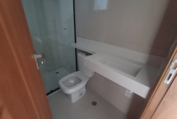 Lindo Sobrado novo à venda no Bairro do Jardim Maristela no Rua Adriano Ariani 32,