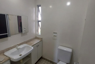 Belíssimo Apartamento à venda no Bairro do Parque São Domingos na Avenida do Anastácio 2409