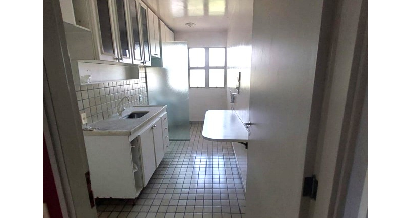 Belíssimo Apartamento à venda no Bairro do Parque São Domingos na Avenida do Anastácio 2409