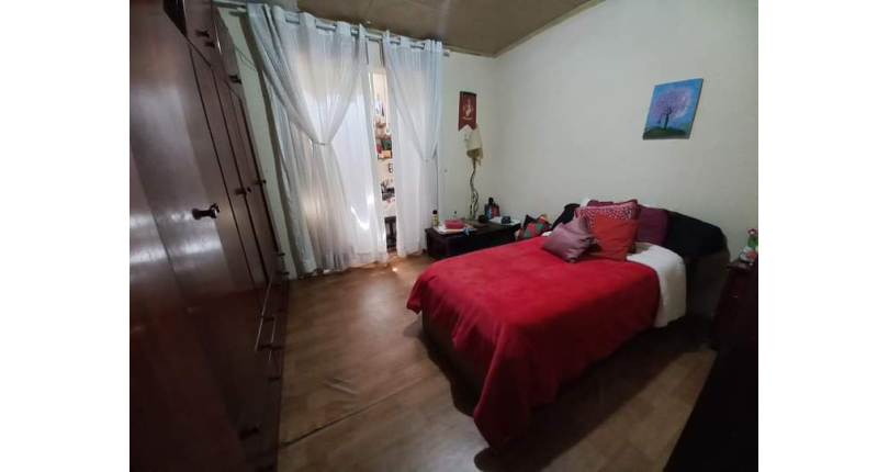 Casa à venda no Bairro da Vila Mangalot na Rua Joaquim de Oliveira Freitas