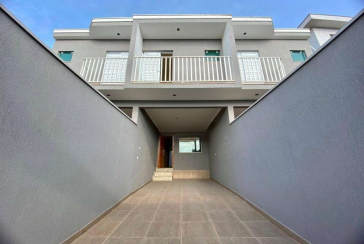 Sobrado à venda novo no Bairro da Vila Hermínia na Rua Pedro Vaz de Barros 130,