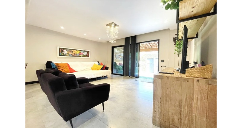 Sobrado à venda Rua Pedro Ferreira de Souza, Parque São Domingos - Imóveis à Venda