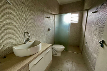 Sobrado à venda no Bairro da Chácara Inglesa na Rua Doutor Augusto Andrade