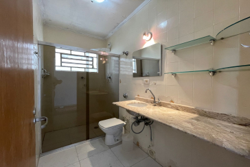 Sobrado à venda no Bairro do Parque São Domingos na Rua Doutor Odon Carlos de Figueiredo Ferraz