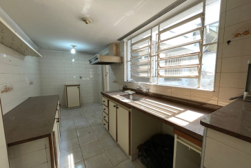 Sobrado à venda no Bairro do Parque São Domingos na Rua Doutor Odon Carlos de Figueiredo Ferraz