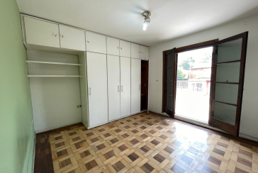 Sobrado à venda no Bairro do Parque São Domingos na Rua Doutor Odon Carlos de Figueiredo Ferraz