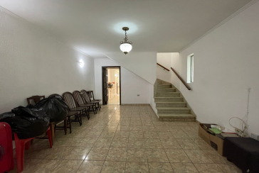 Sobrado à venda no Bairro do Parque São Domingos na Rua Doutor Odon Carlos de Figueiredo Ferraz