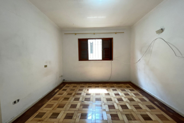 Sobrado à venda no Bairro do Parque São Domingos na Rua Doutor Odon Carlos de Figueiredo Ferraz