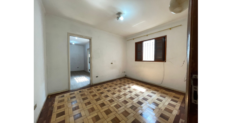 Sobrado à venda no Bairro do Parque São Domingos na Rua Doutor Odon Carlos de Figueiredo Ferraz