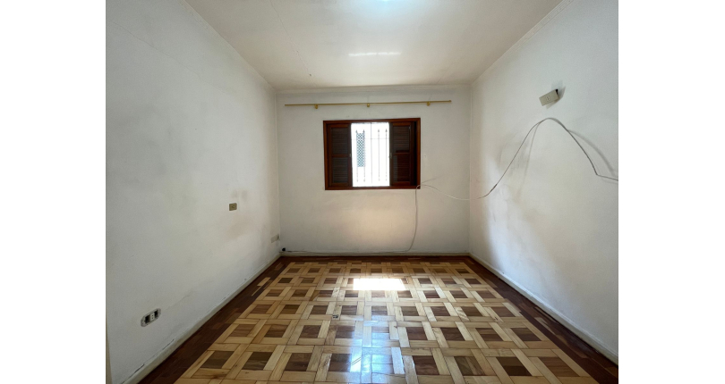 Sobrado à venda no Bairro do Parque São Domingos na Rua Doutor Odon Carlos de Figueiredo Ferraz