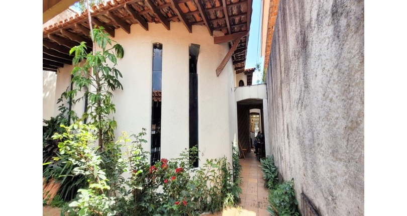 Casa à venda no Bairro da Vila Piauí na Rua Marina Pires Oliveira Dias