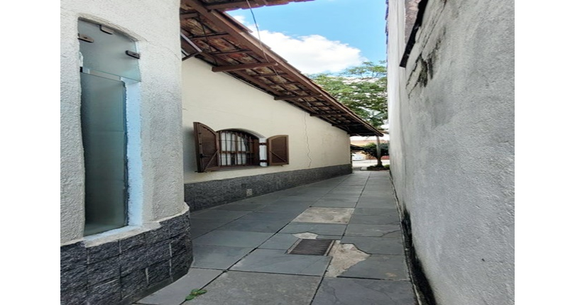 Casa à venda no Bairro da Vila Piauí na Rua Marina Pires Oliveira Dias