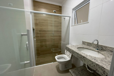 Sobrado novo à venda no Bairro da Vila Perus na Rua Sertão de Canudos 102,