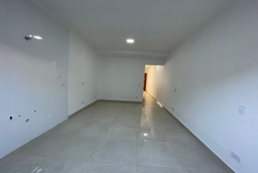 Sobrado novo à venda no Bairro da Vila Perus na Rua Sertão de Canudos 102,