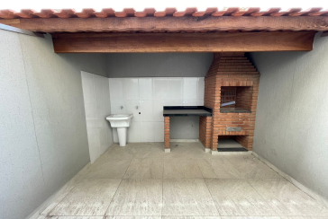 Sobrado novo à venda no Bairro da Vila Perus na Rua Sertão de Canudos 102,