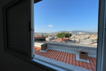 Sobrado novo à venda no Bairro da Vila Perus na Rua Sertão de Canudos 102,