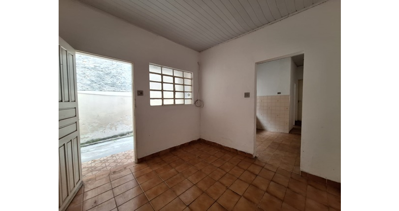 Oportunidade de Casa à venda no Bairro da Freguesia do Ó na Avenida Paula Ferreira