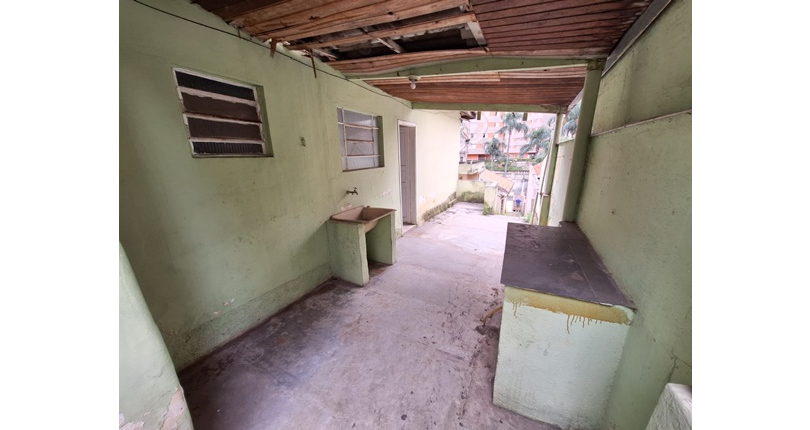 Oportunidade de Casa à venda no Bairro da Freguesia do Ó na Avenida Paula Ferreira