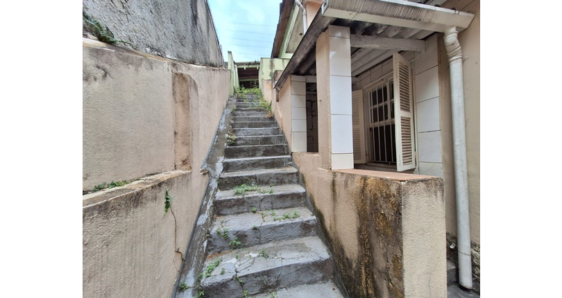 Oportunidade de Casa à venda no Bairro da Freguesia do Ó na Avenida Paula Ferreira