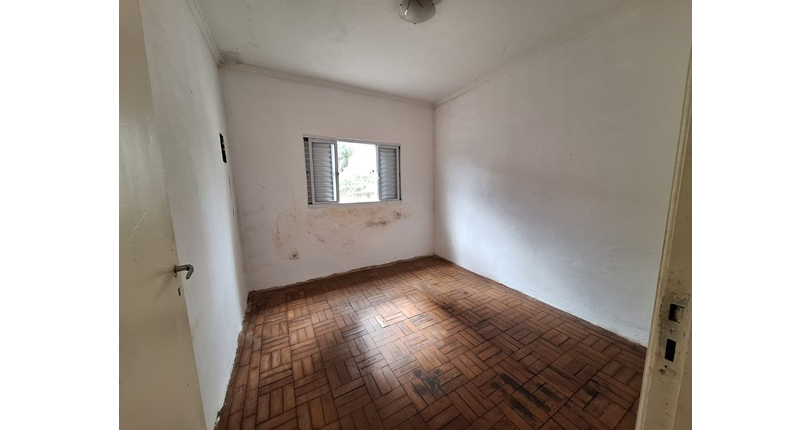 Oportunidade de Casa à venda no Bairro da Freguesia do Ó na Avenida Paula Ferreira