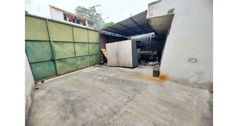 Galpão à venda no Bairro do Jardim Maristela Zona Norte na Rua Raulino Galdino da Silva