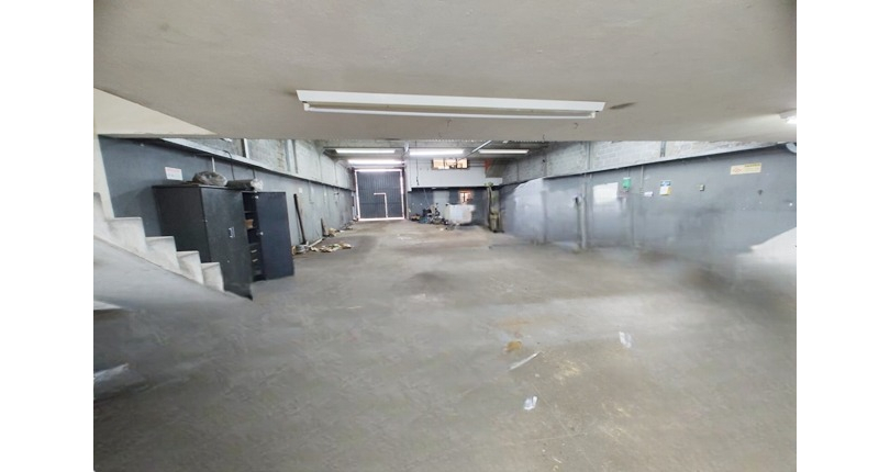 Galpão à venda no Bairro do Jardim Maristela Zona Norte na Rua Raulino Galdino da Silva