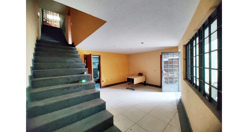 Galpão à venda no Bairro do Jardim Maristela Zona Norte na Rua Raulino Galdino da Silva