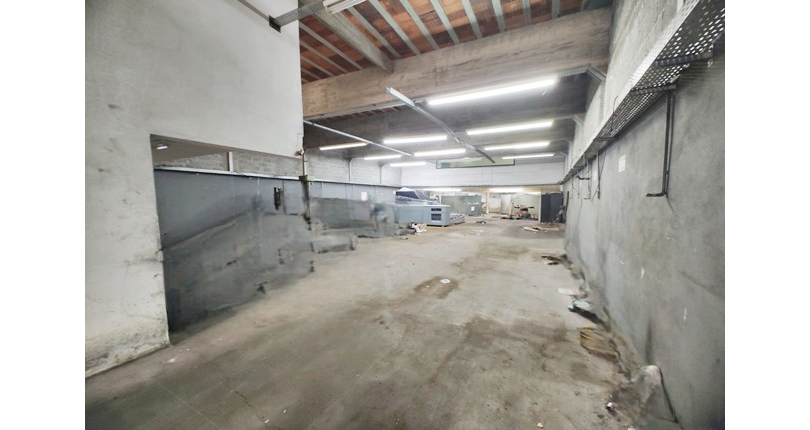 Galpão à venda no Bairro do Jardim Maristela Zona Norte na Rua Raulino Galdino da Silva