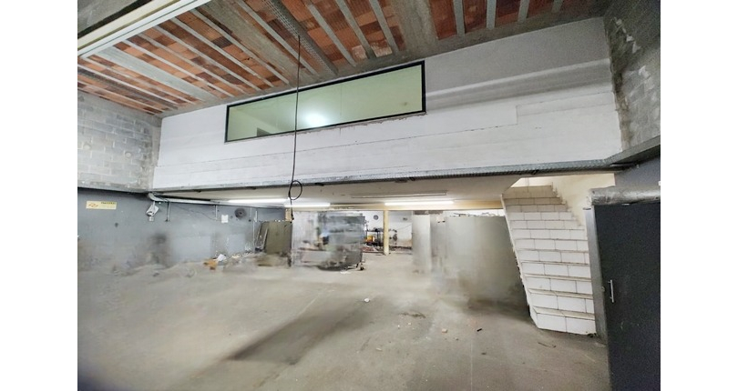 Galpão à venda no Bairro do Jardim Maristela Zona Norte na Rua Raulino Galdino da Silva